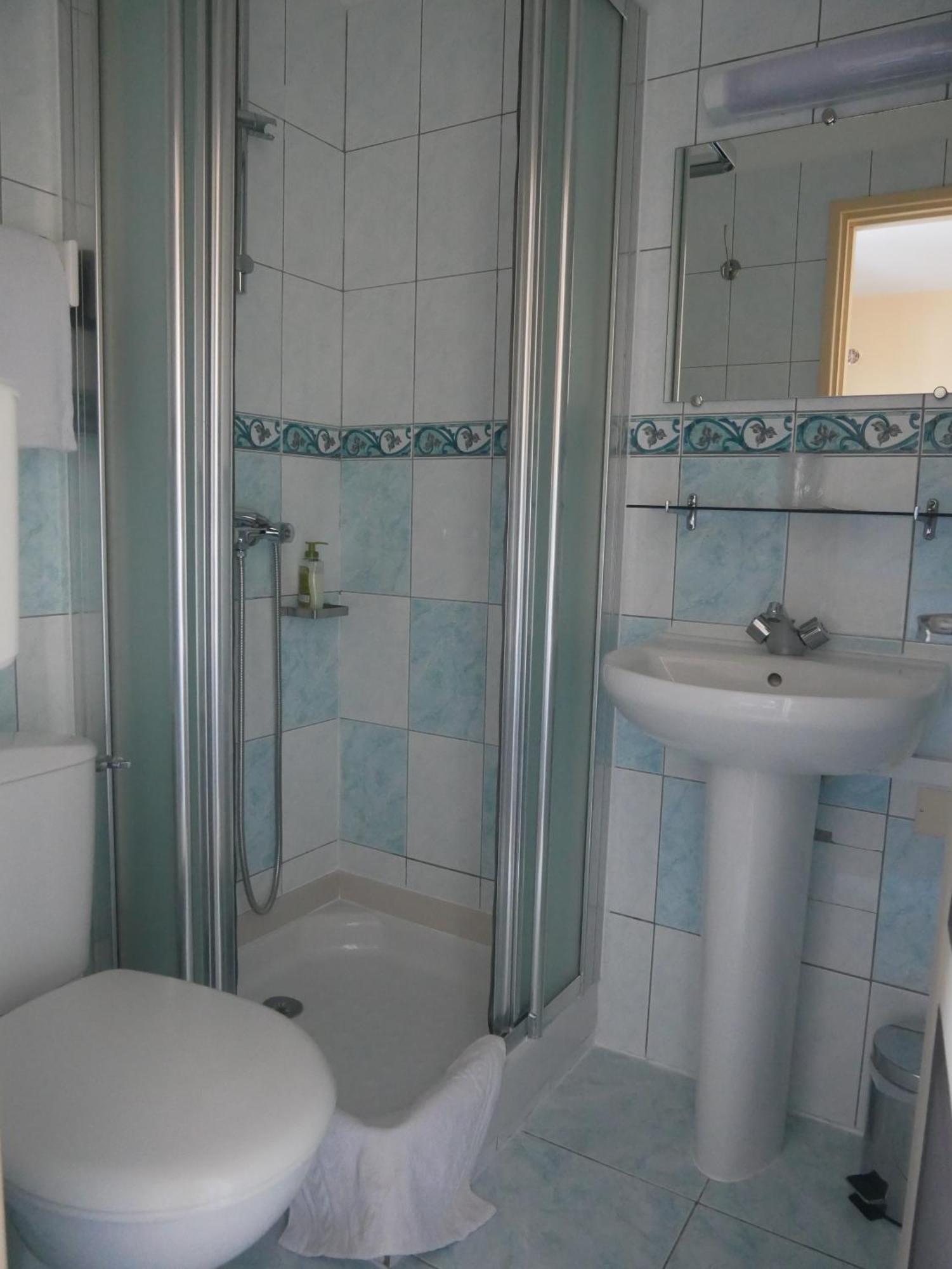 Auberge Trabenia Ascain Kamer foto